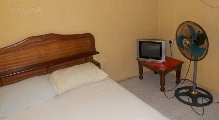 Ado Felly Guest House - Photo5