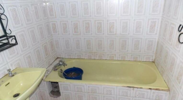 Benclintions Suites - Photo4