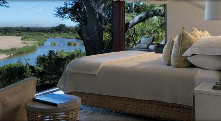 Cherish Hotel and Suites - Photo2