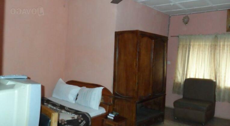 Chynyby Garden Suite - Photo5