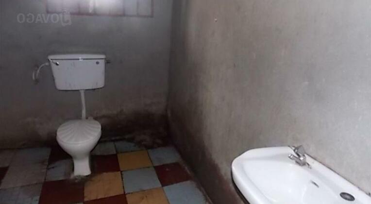 Etsako Guest House Hotel - Photo5