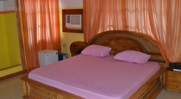 Gideon Suites - Photo3