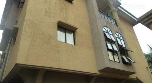 Omambala Presidential Suites Awada