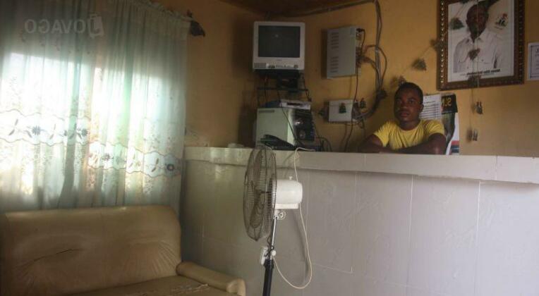 Royal Motel Edo State - Photo2