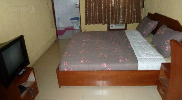 Rumafy Hotels - Photo4
