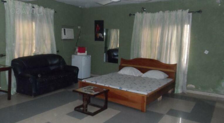 Starpoint Guest House Limited - Photo2