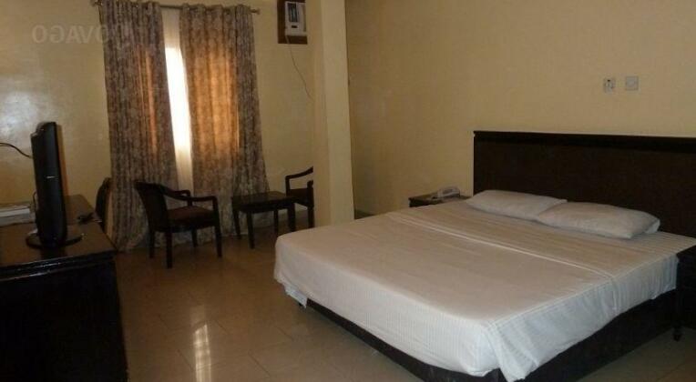 Top Rank Hotel Onitsha - Photo5