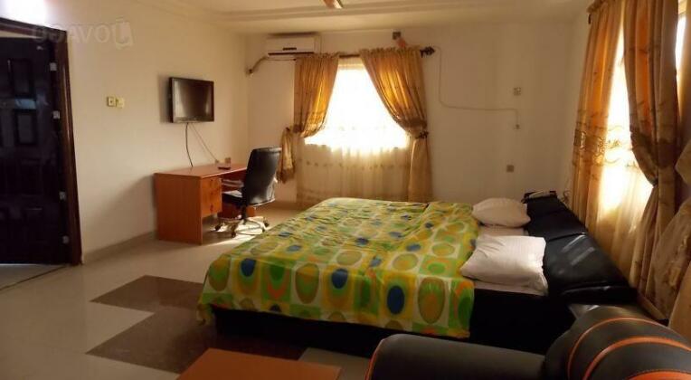 Twin Towers Hotel - Photo5