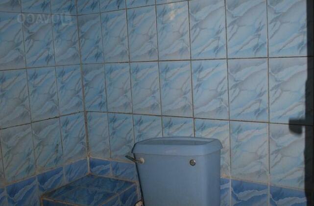 Basic Concept Guest Inn - Photo4