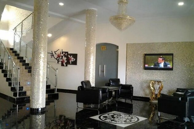 Bestchoice Hotel & Suites Enugu - Photo2