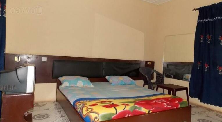 Tourist Hotel Enugu - Photo2
