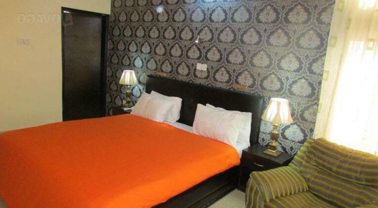 Universal Hotel Enugu - Photo2