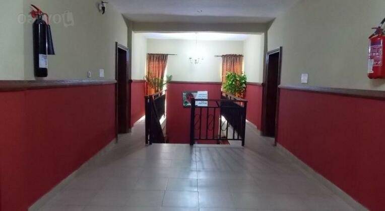 Academy Suites - Photo5