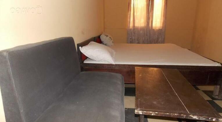 Ashank Hotel - Photo3