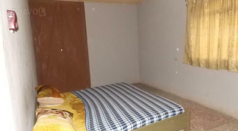 De-Bos Guest Inn - Photo3