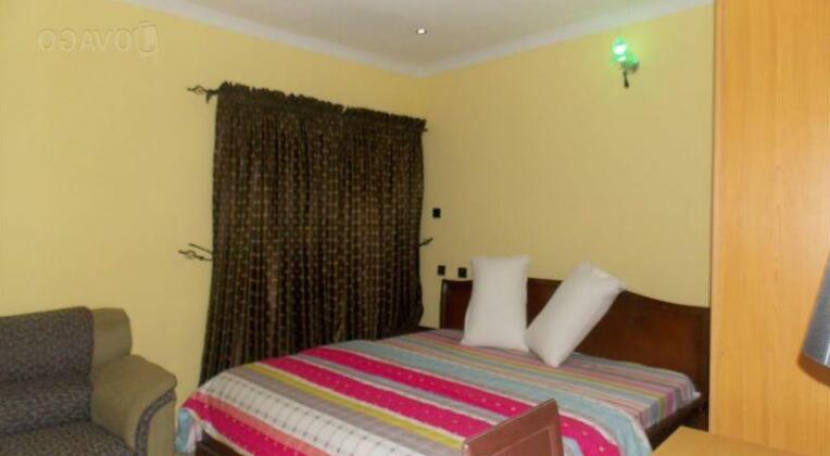 Downtown Hotel and Suite - Photo4