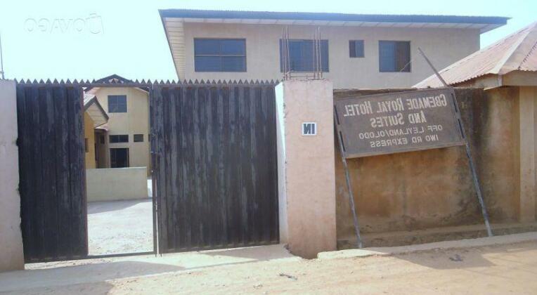 Gbemade Royal Hotel - Photo4