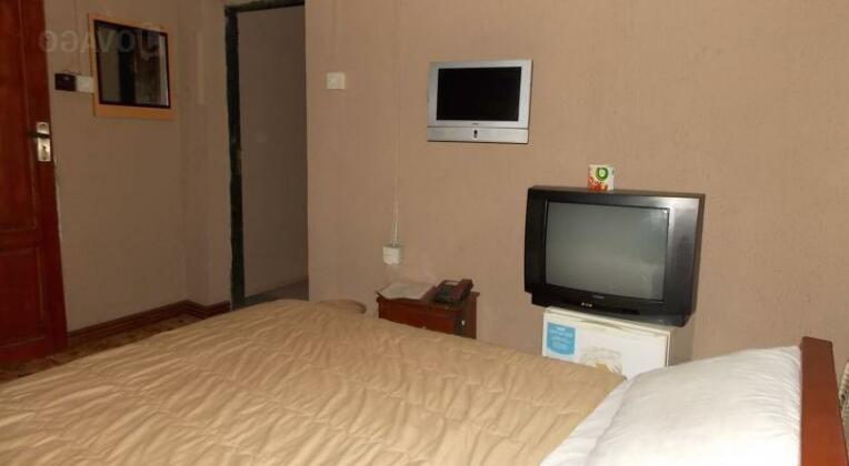 House 9 Guest House - Photo3