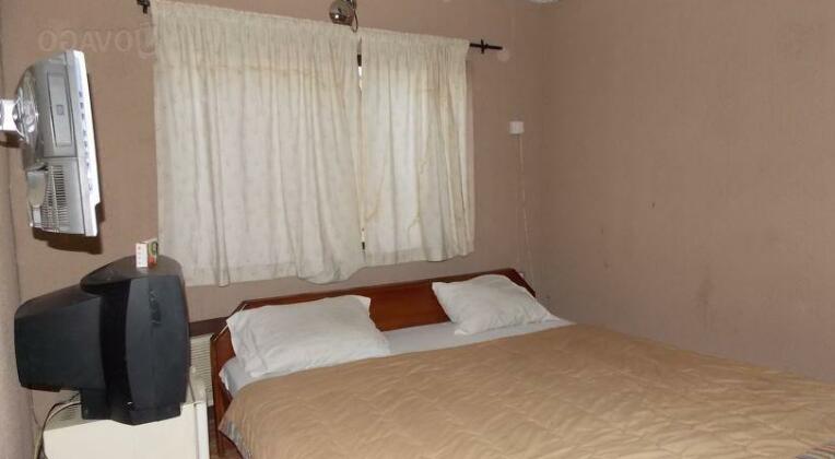 House 9 Guest House - Photo4