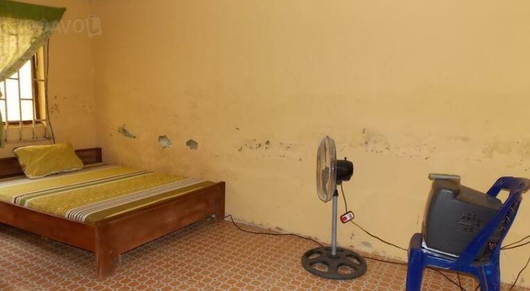 Jaiye Hotel & Suite - Photo2