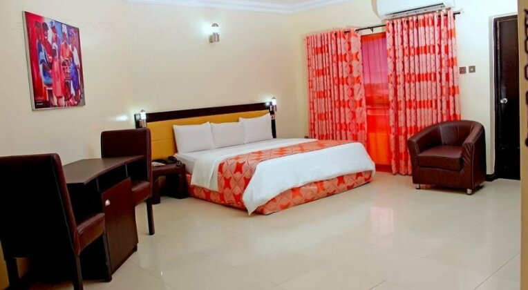 Kakanfo Inn - Photo2