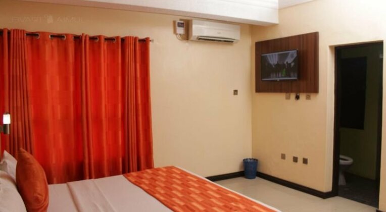 Kakanfo Inn - Photo5