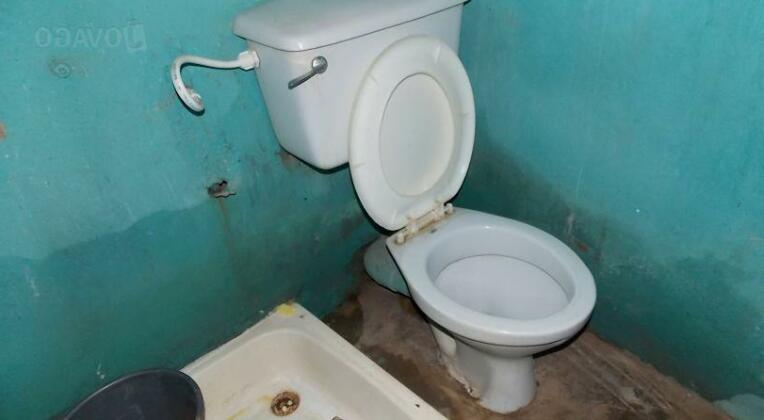 Merit Inn - Photo5