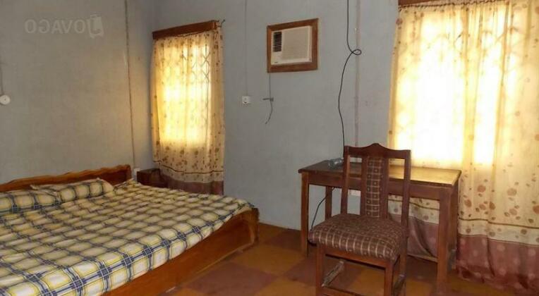Palm Groove Hotel - Photo3