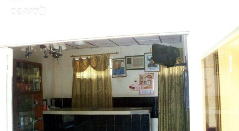 Alpha and Omega Hotel - Photo4