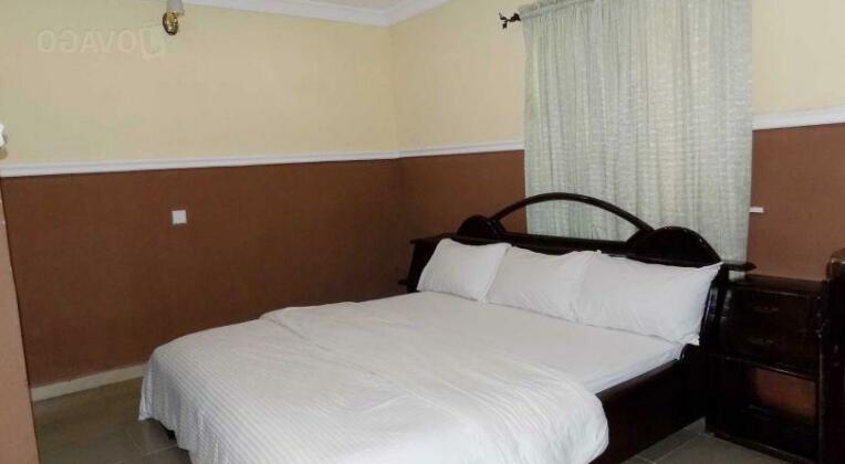 Amir Suites - Photo4