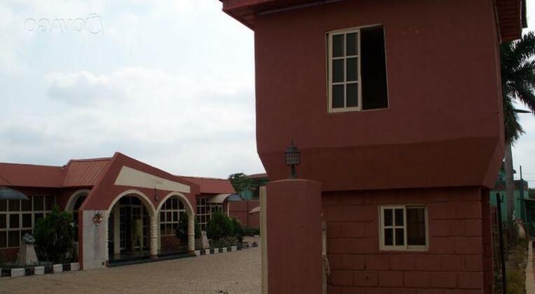 Ilorin Airport Hotel And Suites - Photo2