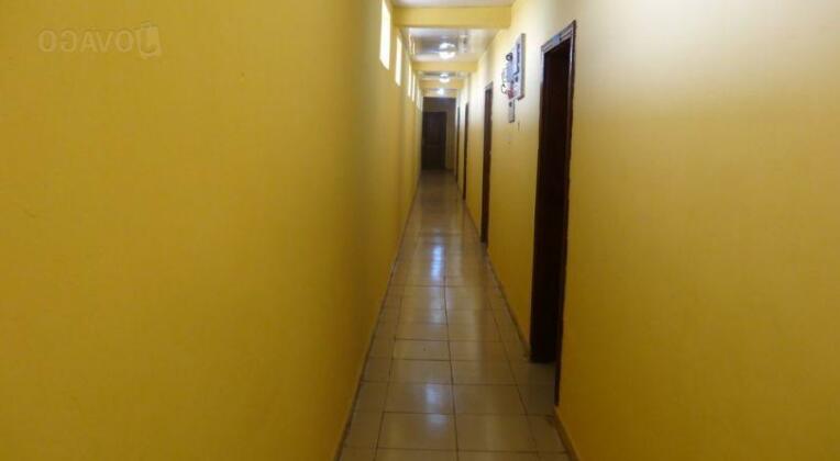 Peter Akinola House and Suites - Photo3