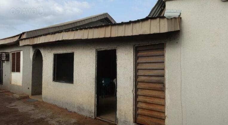YL Dimension Guest House
