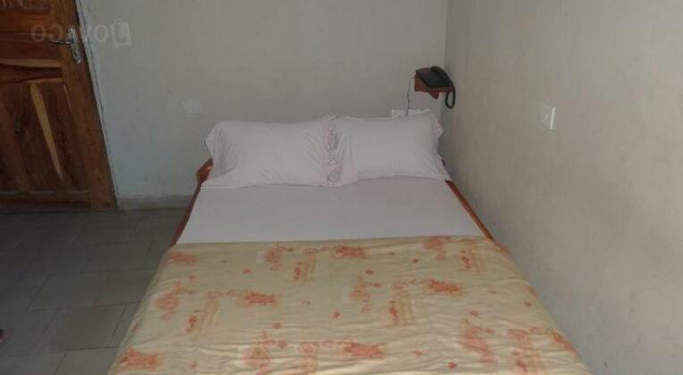 YL Dimension Guest House - Photo3