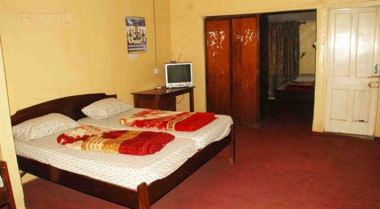ECWA Guest House - Photo5