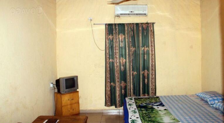Luxury Park Motel - Photo2