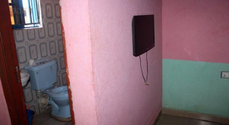 Sanasi Guest Inn - Photo4