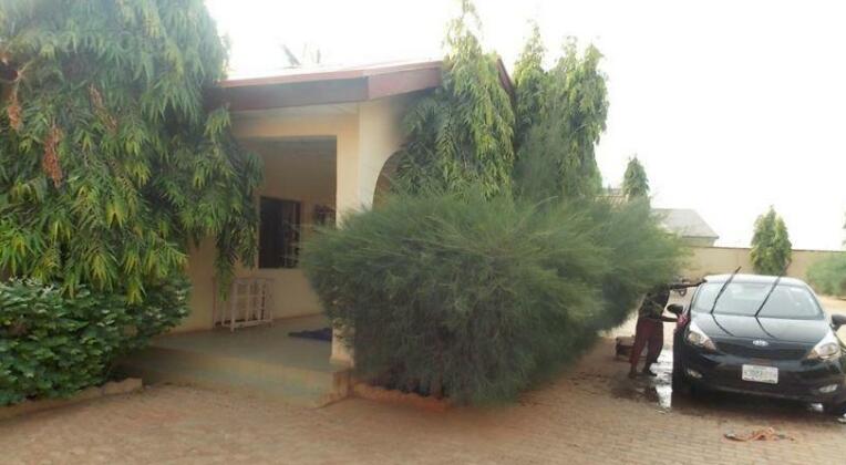 City Guest Inn and Suite - Photo2