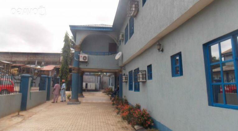 Jambed Hotel and Suites - Photo2