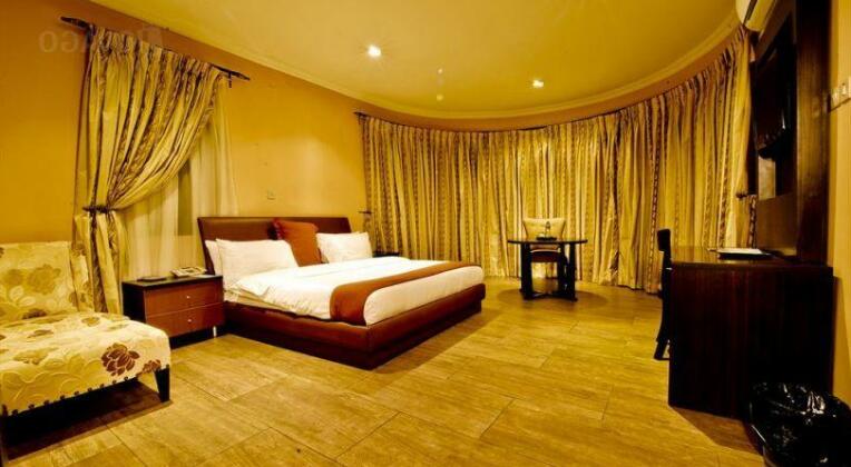 The GuestHouse Lagos - Photo2