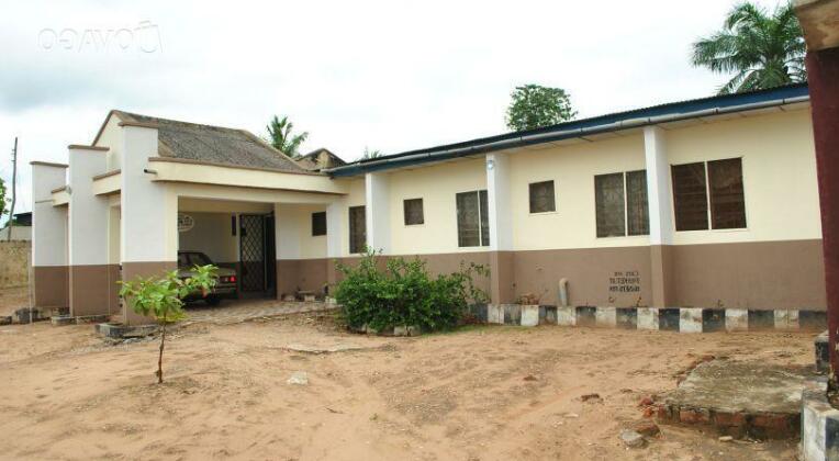 Etiti Millenium Guesthouse