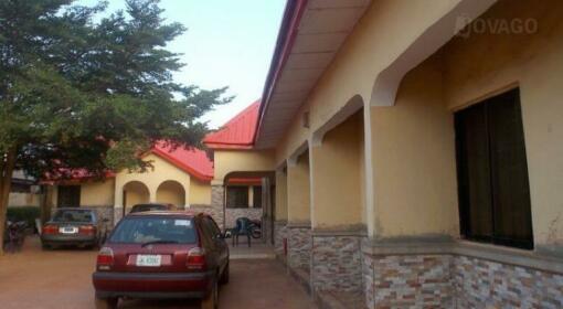 Pocer Guest Inn