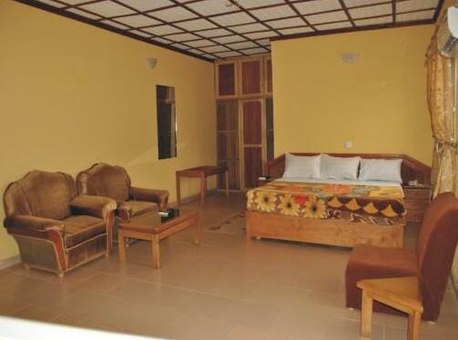 De Busafy Anchor Hotels GRA - Photo3