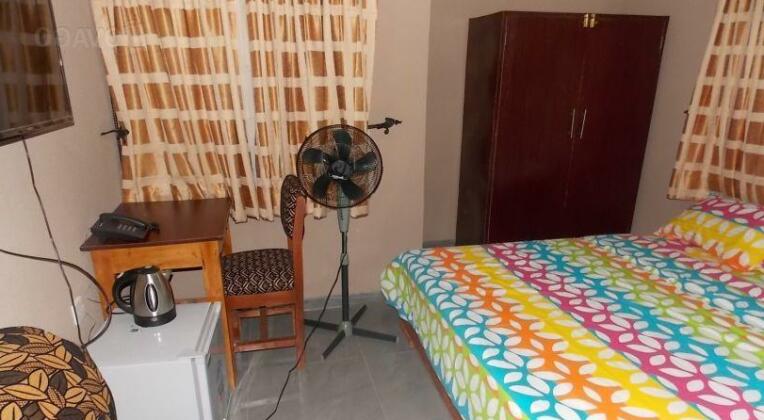 Be-Happie Hotel - Photo4