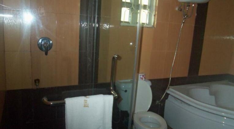 Bliss World Hotel - Photo3