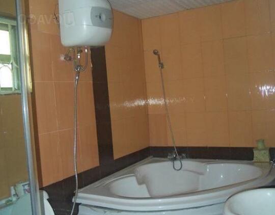 Bliss World Hotel - Photo4