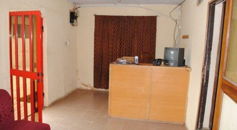 Bolinton Guesthouse - Photo2