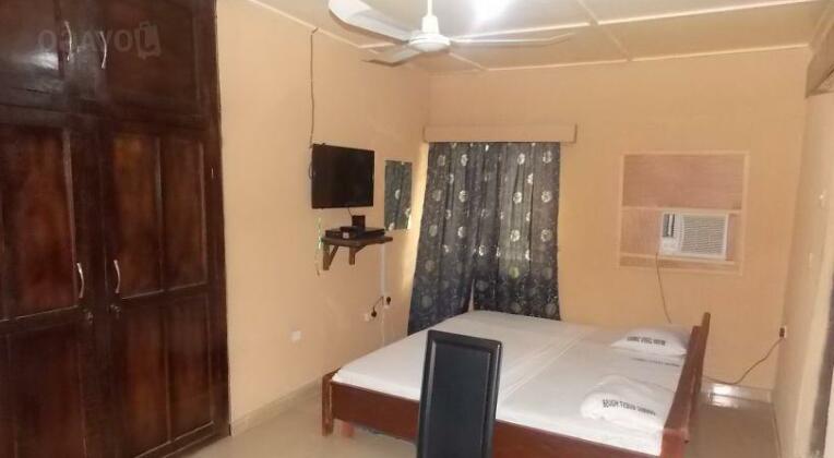 Cosmic Guest House - Photo5