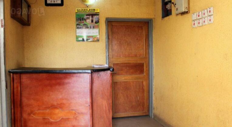 Famous Guest House - Photo3