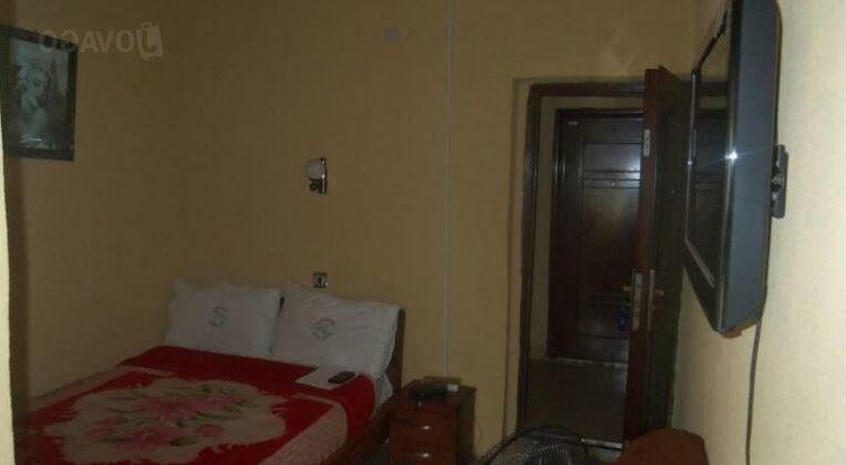 Horsepower Hotel - Photo5